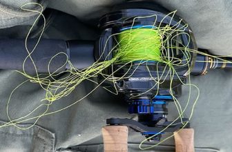 Pourquoi mon moulinet de pêche continue-t-il à s’emmêler ?